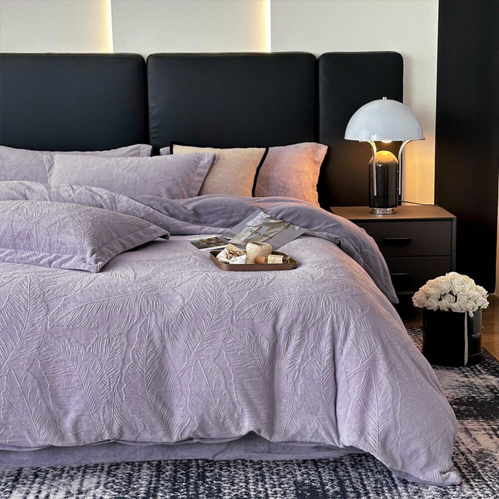 Set di lenzuola in velluto caldo di latte con relief di foglia naturale