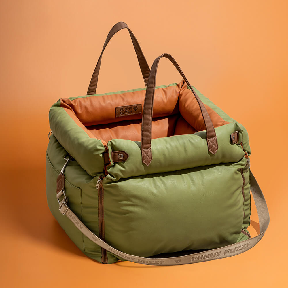 Seggiolino Auto Rialzato Deluxe per Cani in Ecopelle - Urban Voyager