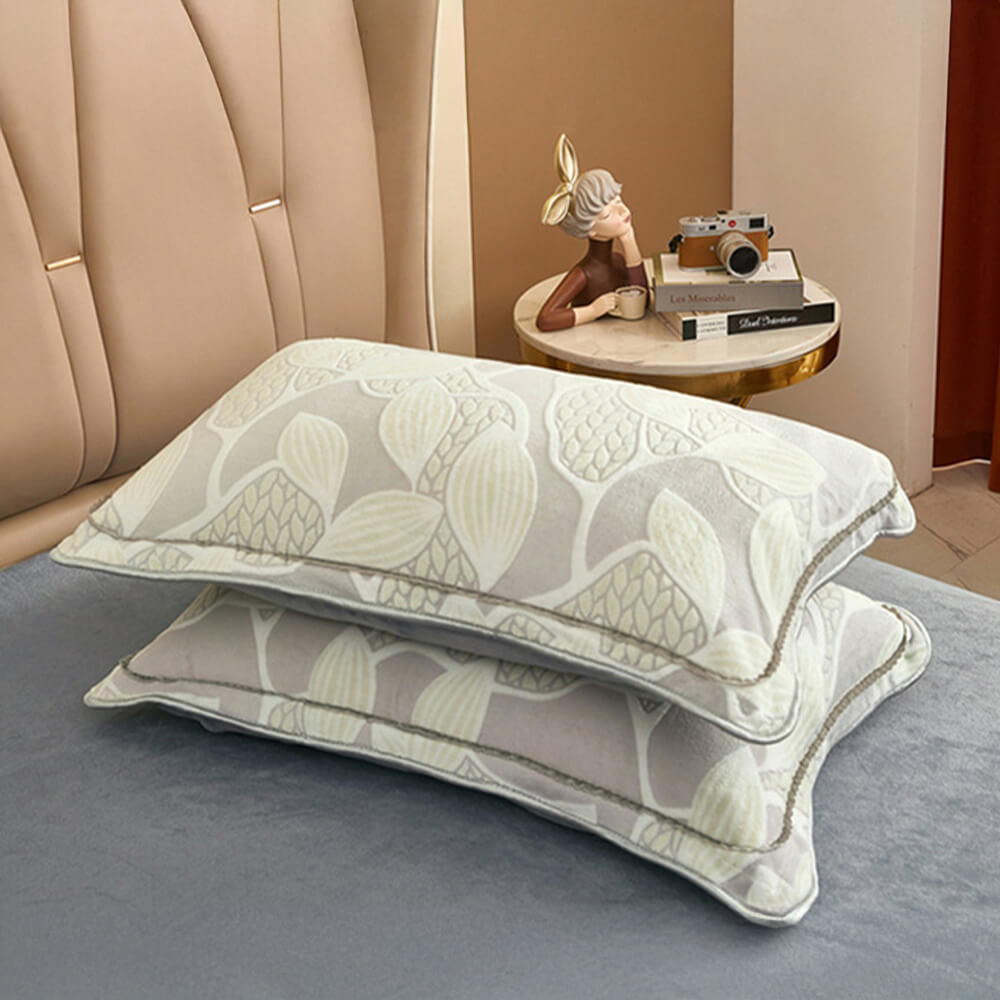 Set di Lenzuola in Velluto di Latte con Motivo Botanico Elegante