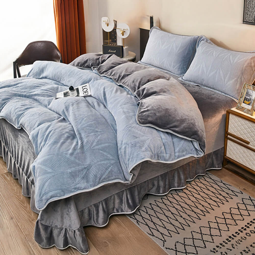 Set di Lenzuola in Velluto di Latte con Motivo Botanico Elegante