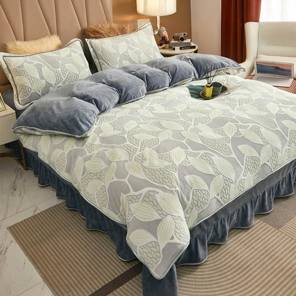 Set di Lenzuola in Velluto di Latte con Motivo Botanico Elegante