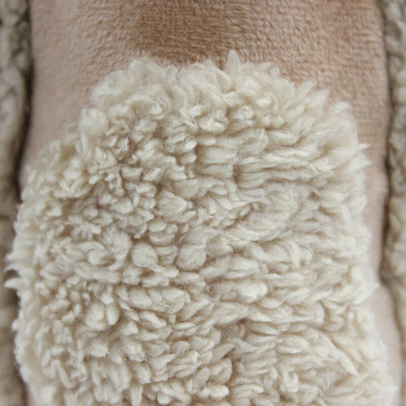Giocattolo per cani interattivo in morbido peluche a forma di topo orso, durevole e squeaky.