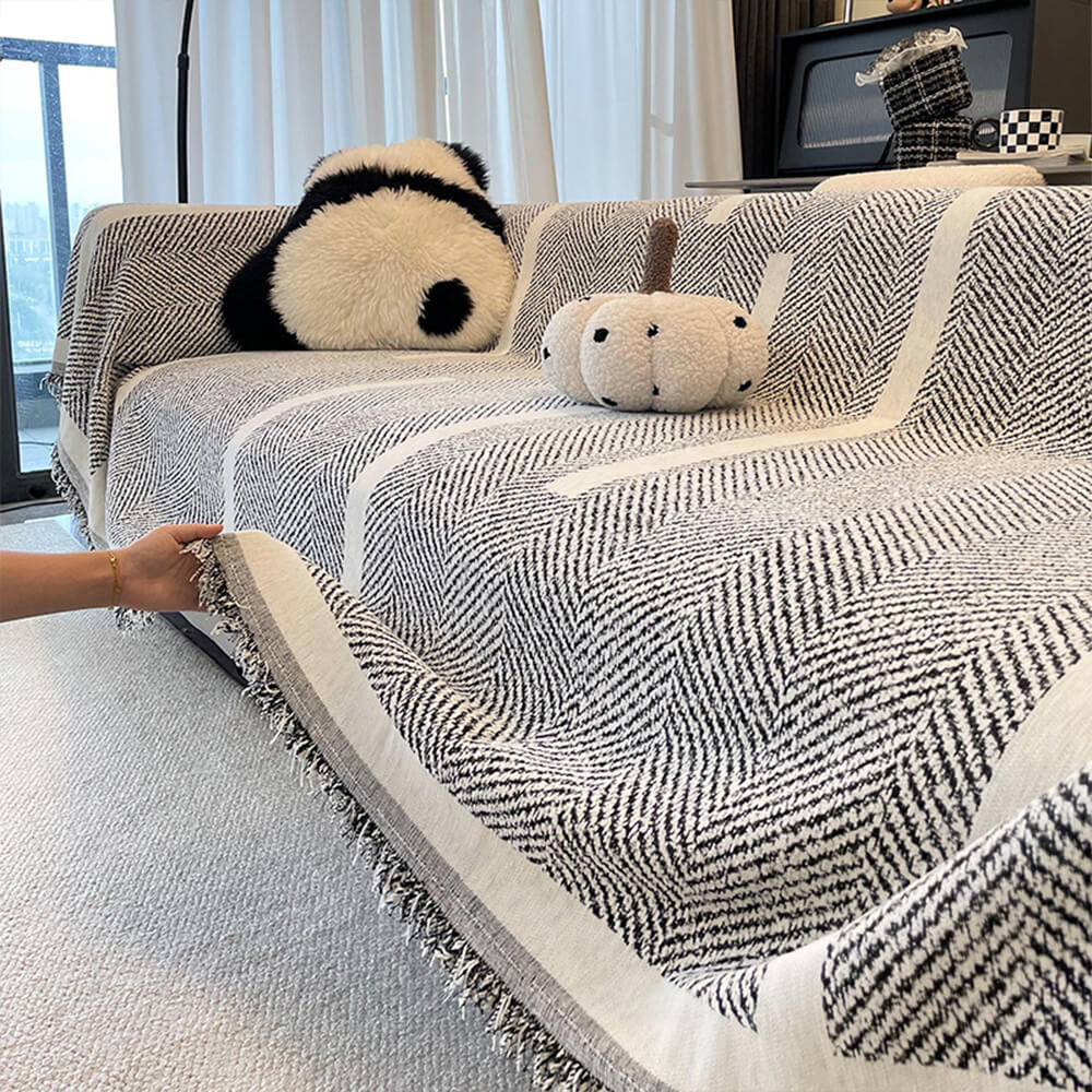 Copertura per divano in chenille frangiata con motivo a chevron