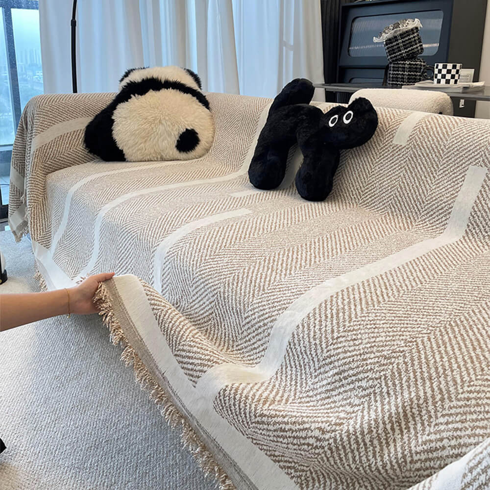 Copertura per divano in chenille frangiata con motivo a chevron
