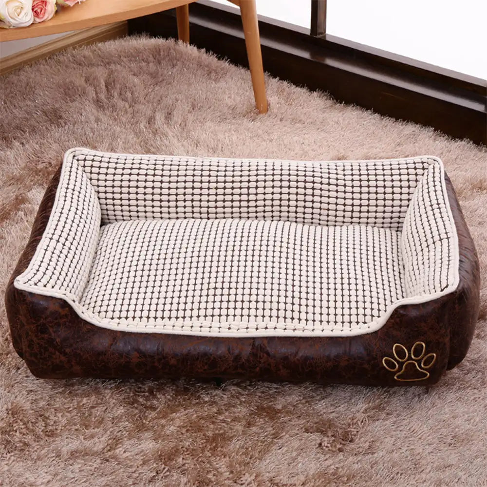 Letto per cani in morbida ecopelle lavabile con soffice pile di lusso