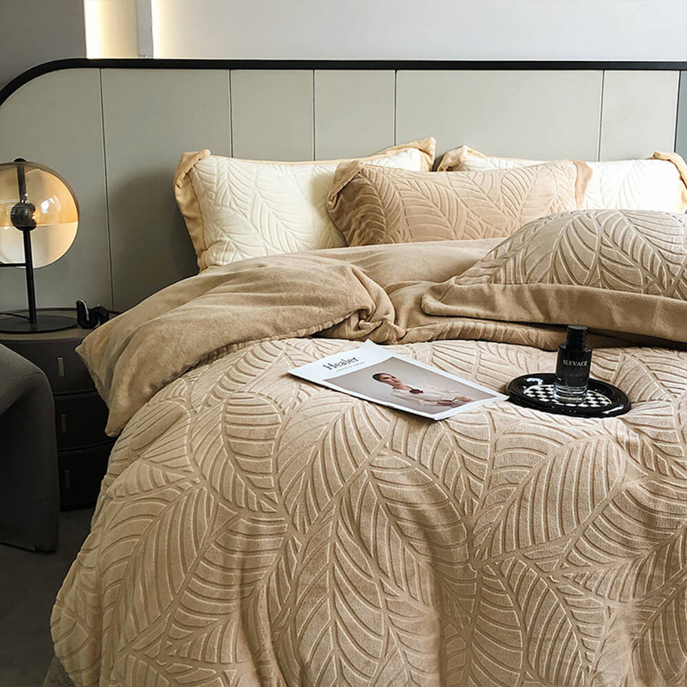 Set di lenzuola in velluto caldo di latte con relief di foglia naturale