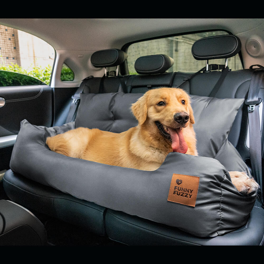 Cuscini di sicurezza per viaggi in auto per cani di taglia media e grande per il sedile posteriore.
