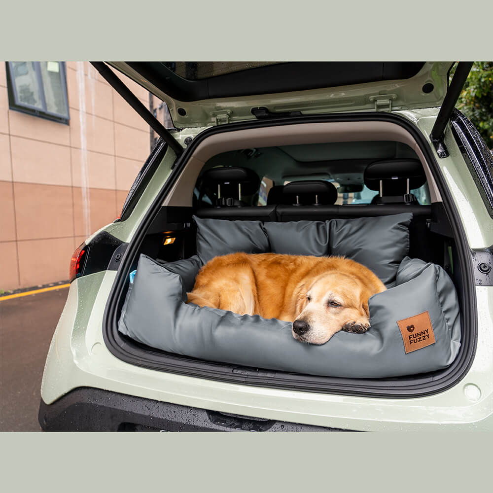 Cuscino da viaggio per la sicurezza impermeabile per cani di taglia media e grande per il sedile posteriore dell'auto