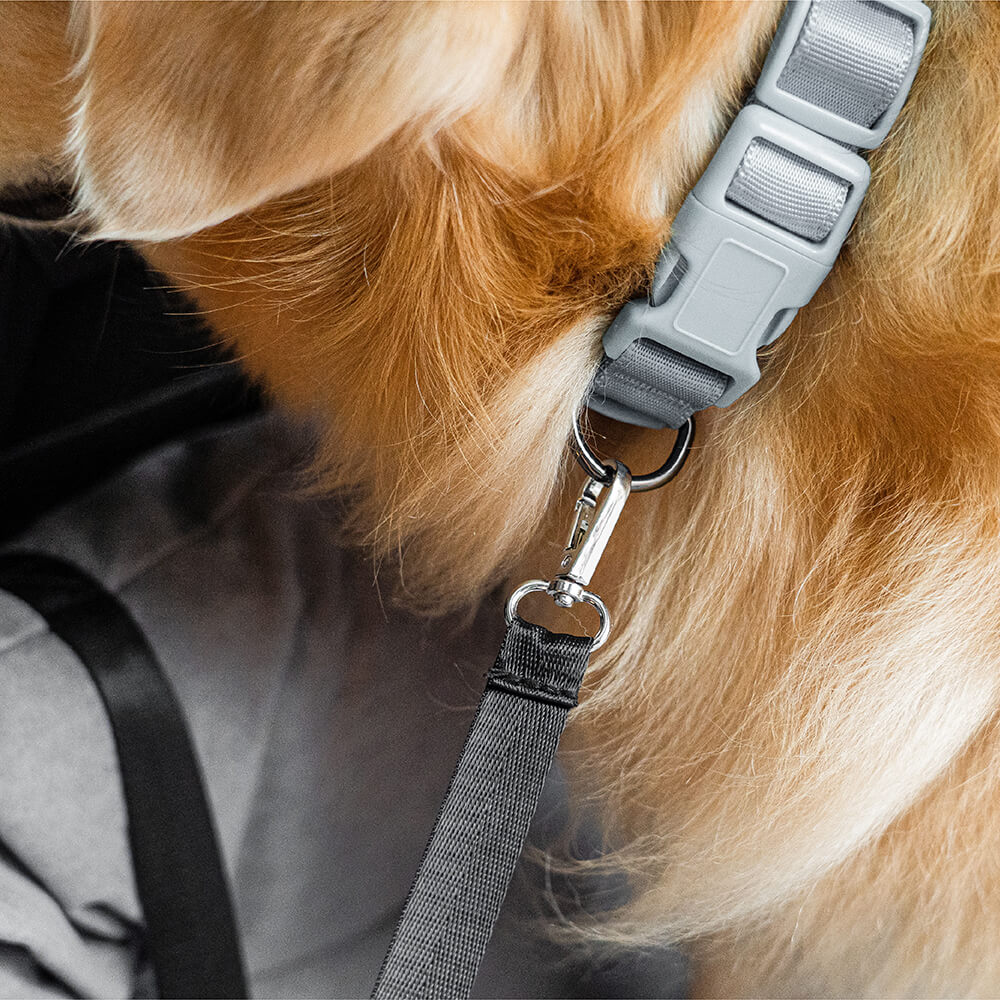 Cuscino da viaggio per la sicurezza impermeabile per cani di taglia media e grande per il sedile posteriore dell'auto
