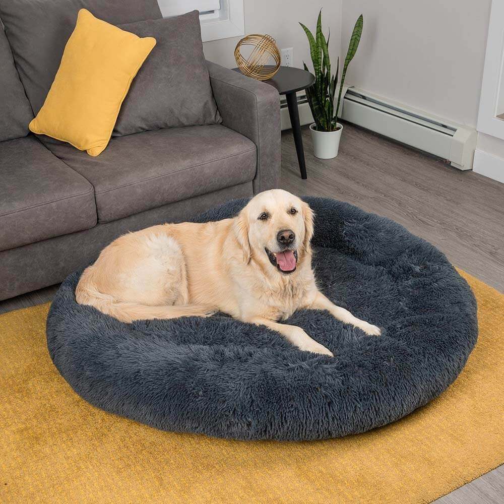 Letto per cani pelosi e morbidi a forma di ciambella