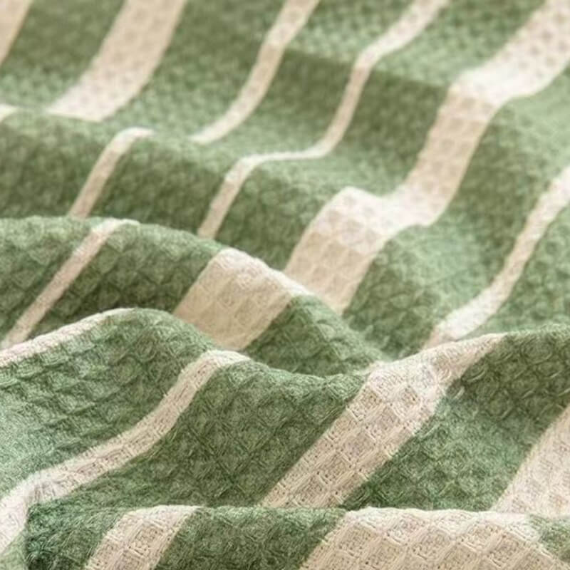 Copertura per divano a motivi geometrici multicolore - Design moderno per una casa elegante