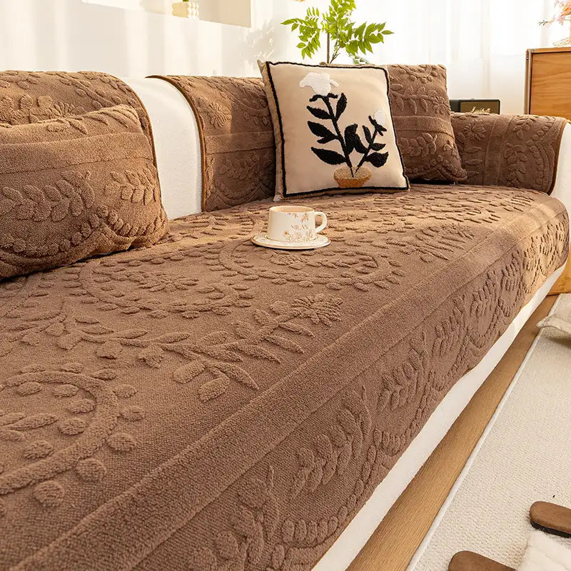 Copertura per divano in plush jacquard, comoda, resistente ai graffi e antiscivolo.