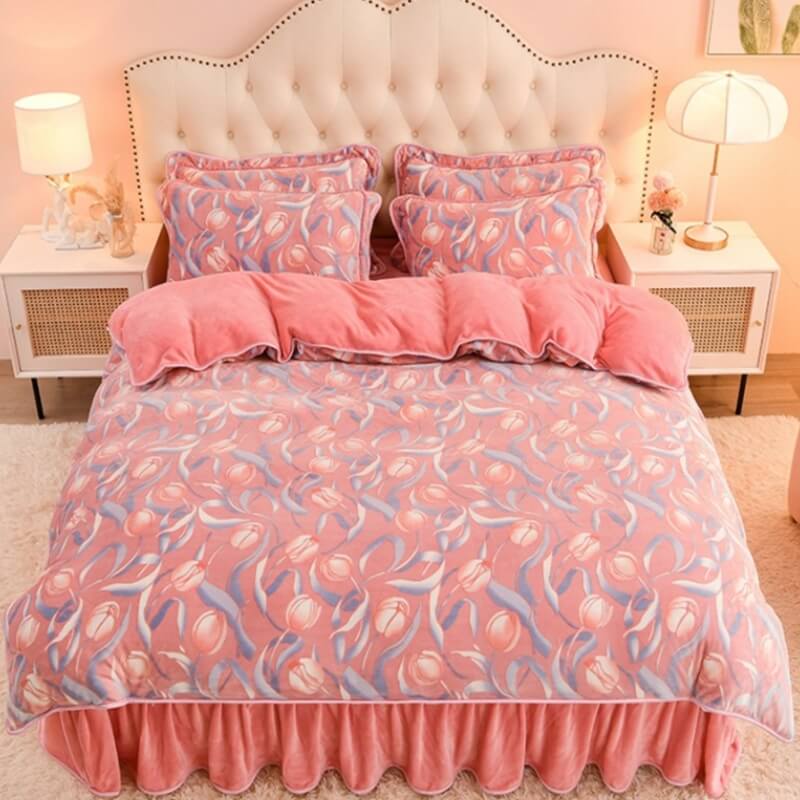 Set di lenzuola in morbido velluto di latte con motivo foglia moderna e balza per letto