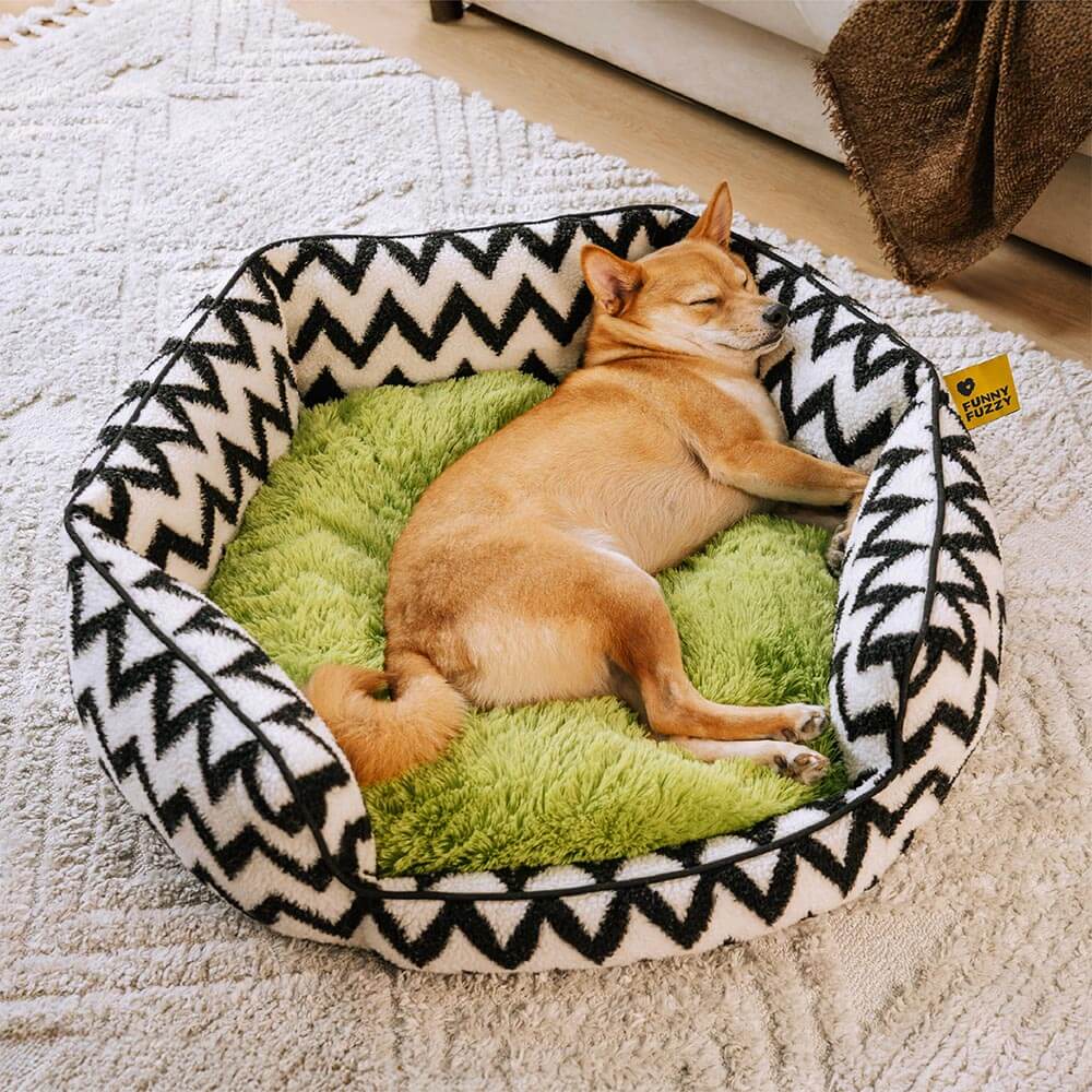 Letto per cani Plush Retreat Chevron - Il Caldo Abbraccio