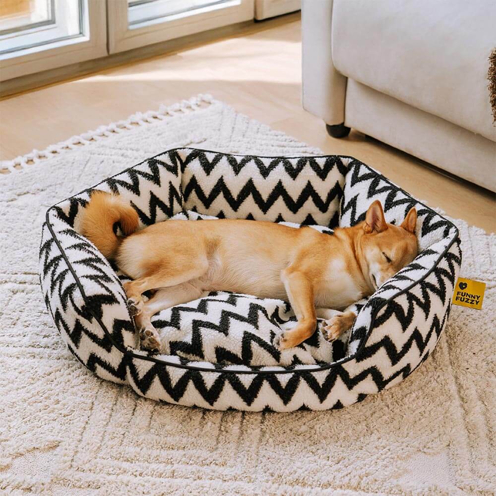 Letto per cani Plush Retreat Chevron - Il Caldo Abbraccio