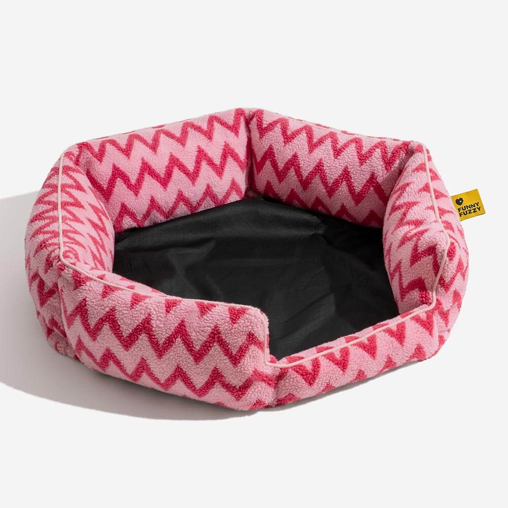Letto per cani Plush Retreat Chevron - Il Caldo Abbraccio