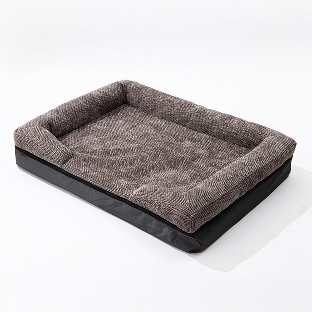 Letto per cane e gatto spazioso, accogliente, resistente, ortopedico e lavabile.