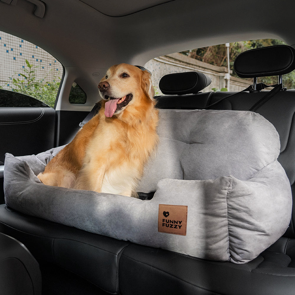 Cuscini di sicurezza per viaggi in auto per cani di taglia media e grande per il sedile posteriore.