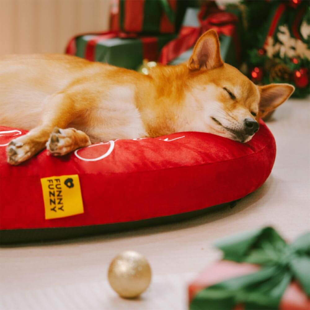 Letto per cani festivo a forma di cuore in velluto