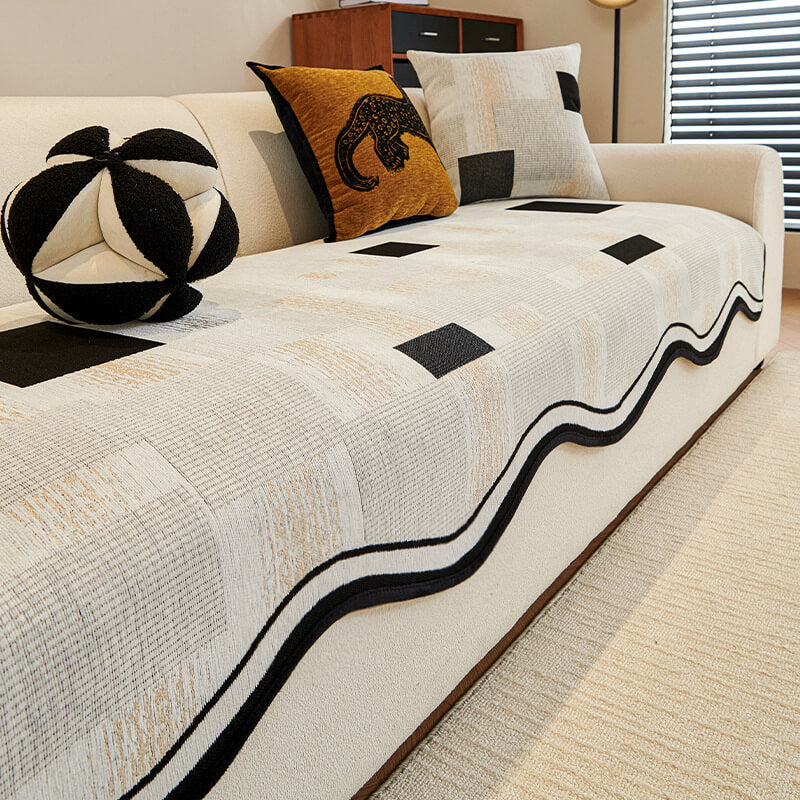 Copertura per divano patchwork irregolare in chenille vintage