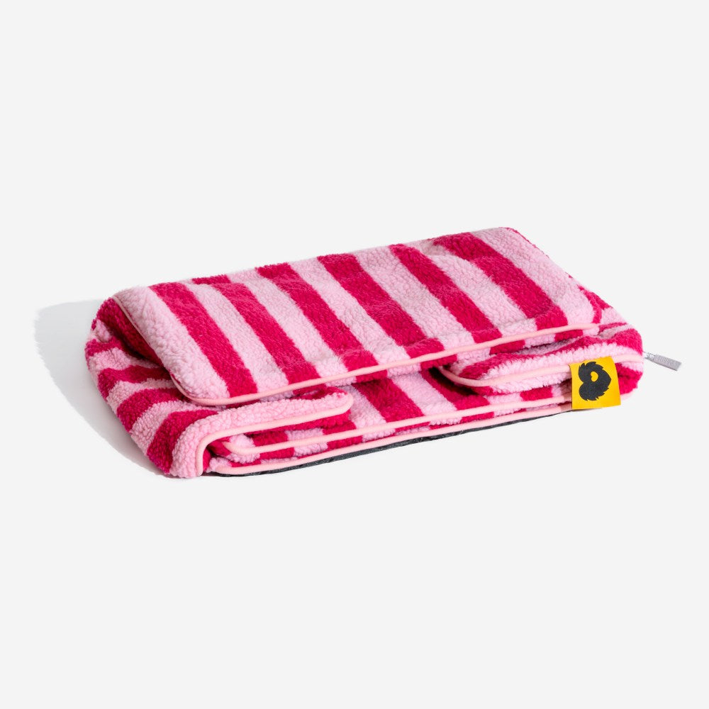 Divano per cani e gatti a doppio strato in faux lambswool a righe alla moda