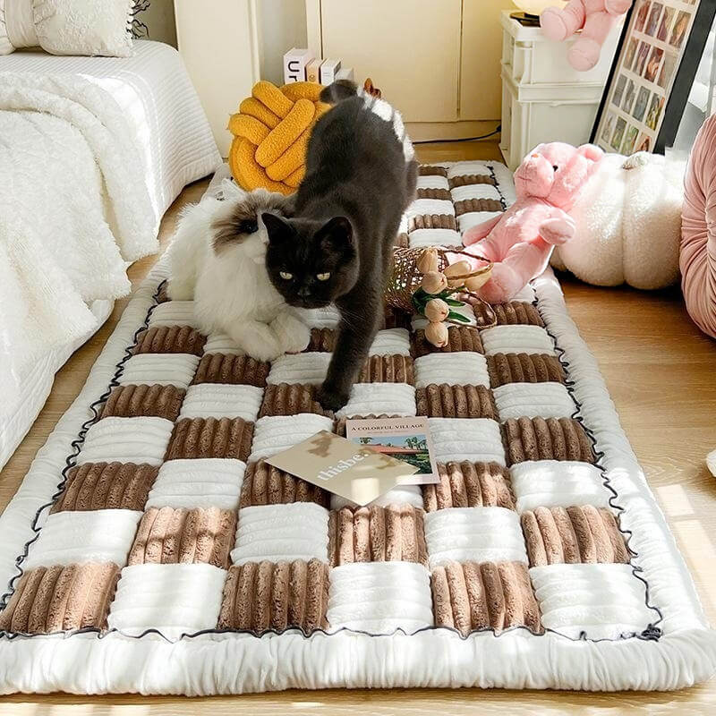 Coperta per cani in cotone peloso a forma quadrata a grandi quadri color crema