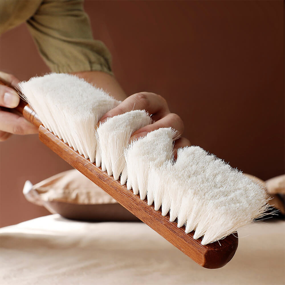 Sandalwood Handle Wool Bristle Multifunctional Dust Cleaning Brush