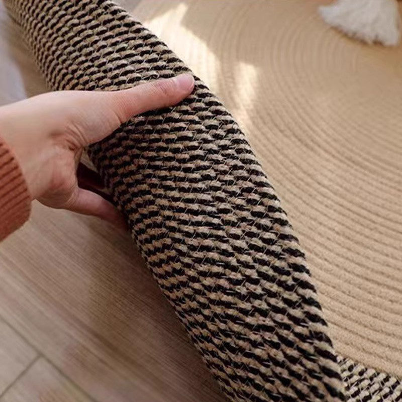 Tappeto per graffiare i gatti in tessuto nordico, durevole e con frange.