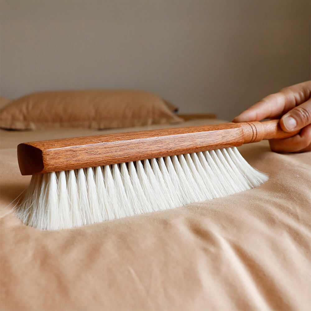 Sandalwood Handle Wool Bristle Multifunctional Dust Cleaning Brush