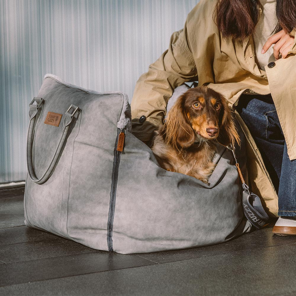Grande trasportino per cani morbido e caldo, sicuro e antiscivolo - Seggiolino per auto Ride and Rover.