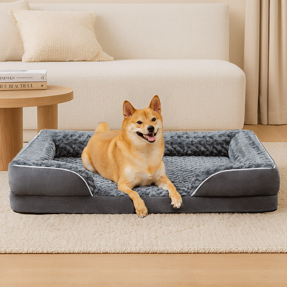 Letto ortopedico per cani impermeabile, completamente circondato e con supporto rimovibile.