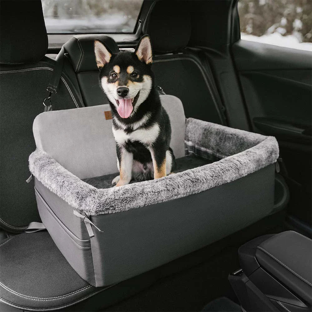 Sicurezza in viaggio: lettino dog car all-season BaseCamp