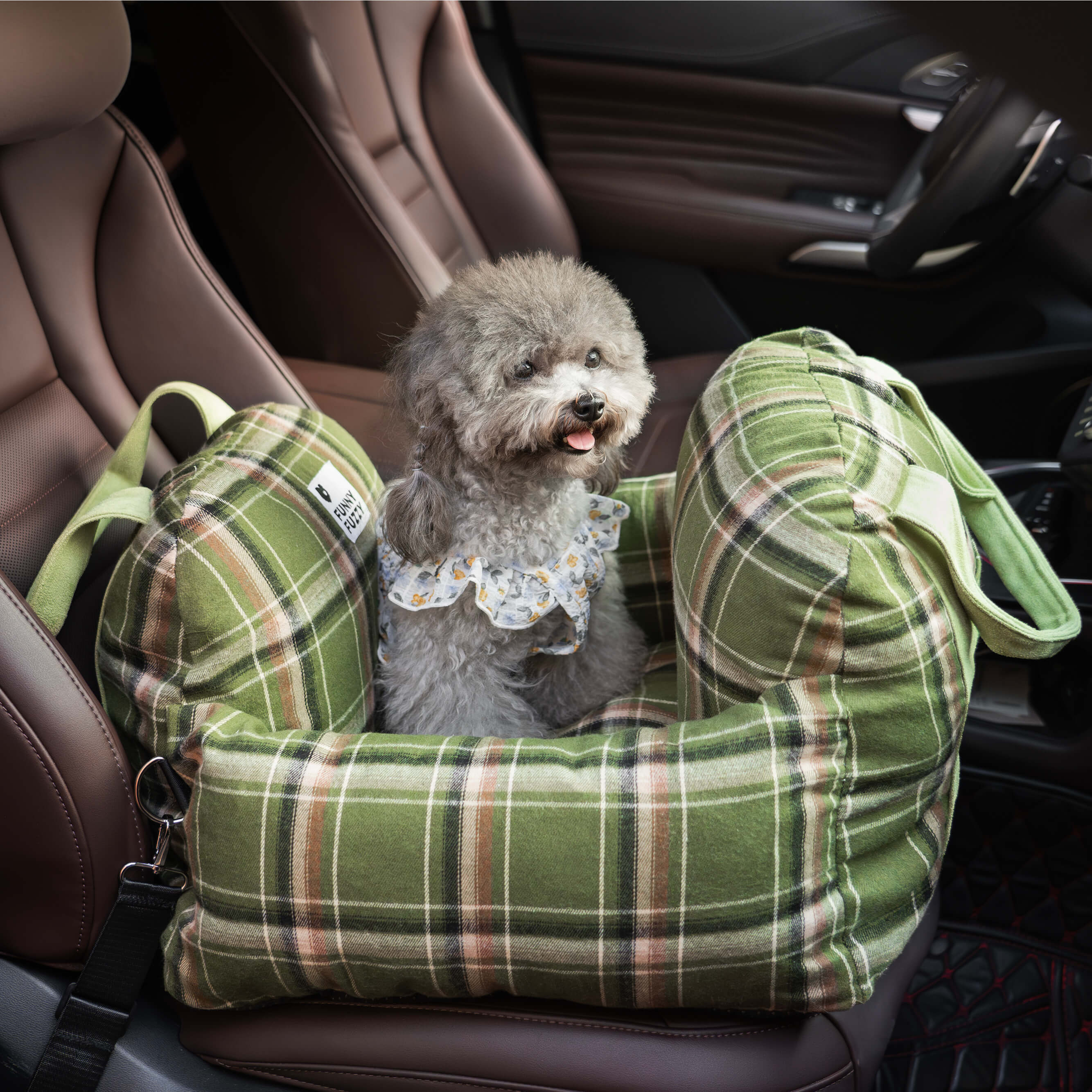 Letto per cani da viaggio in plaid vintage con sicurezza per auto