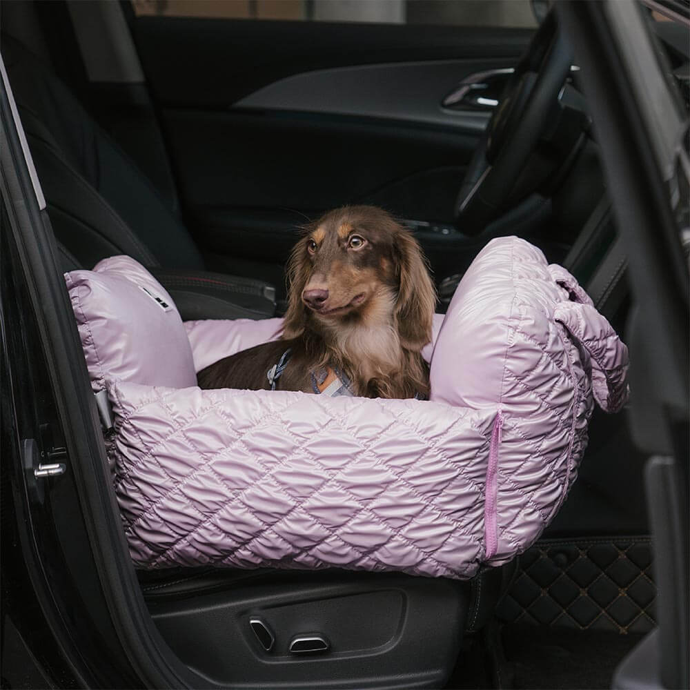 Letto rialzato per seggiolino auto per cani trapuntato di lusso Cloud