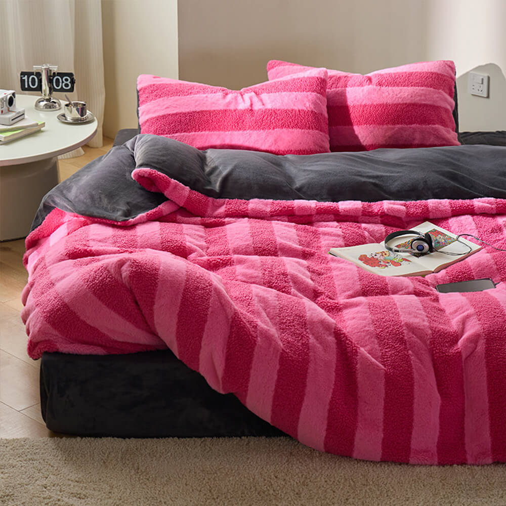 Dual-Sided Cozy Striped Bed Sheet Set