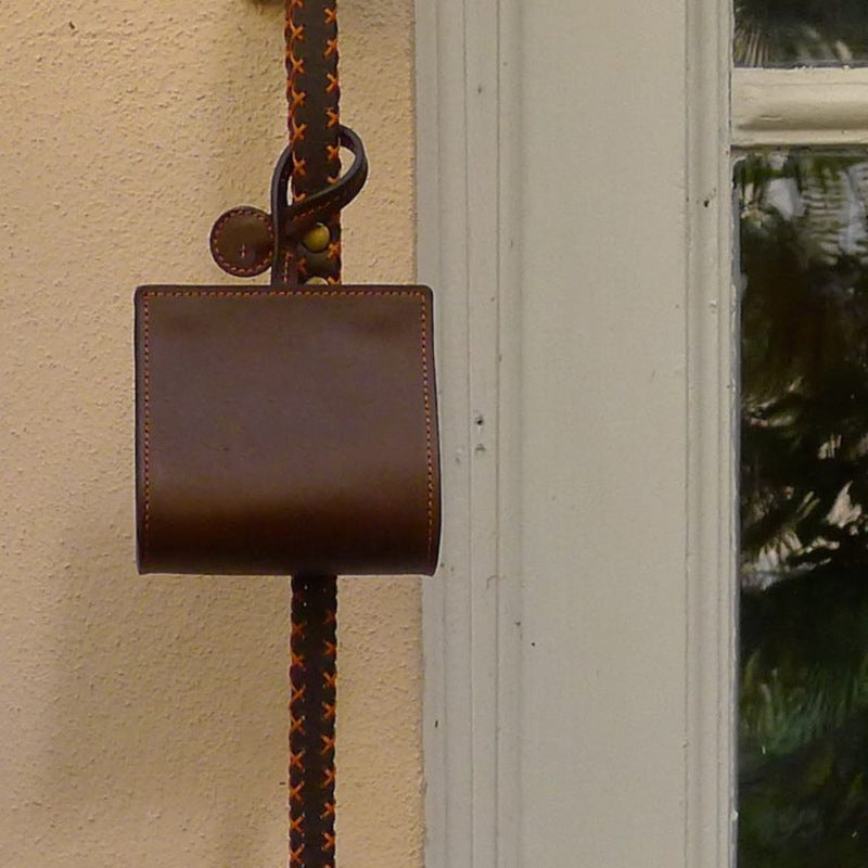 Porte-sac à crottes de chien élégant en cuir PU