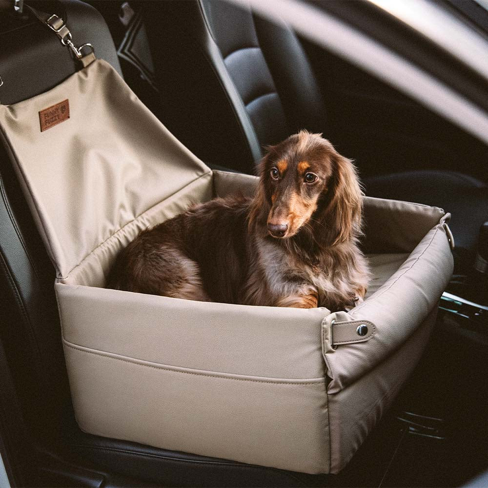Seggiolino per cani elevato in ecopelle deluxe - Urban Voyager