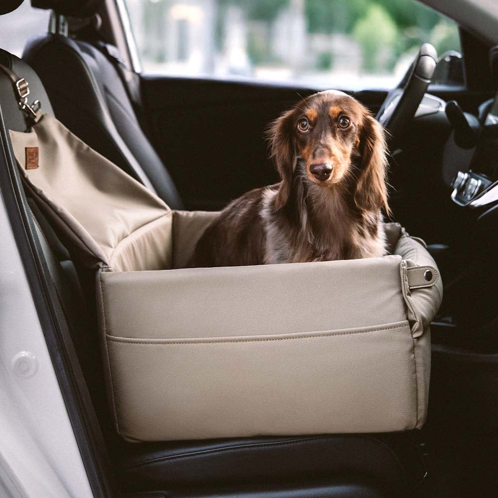 Seggiolino per cani elevato in ecopelle deluxe - Urban Voyager