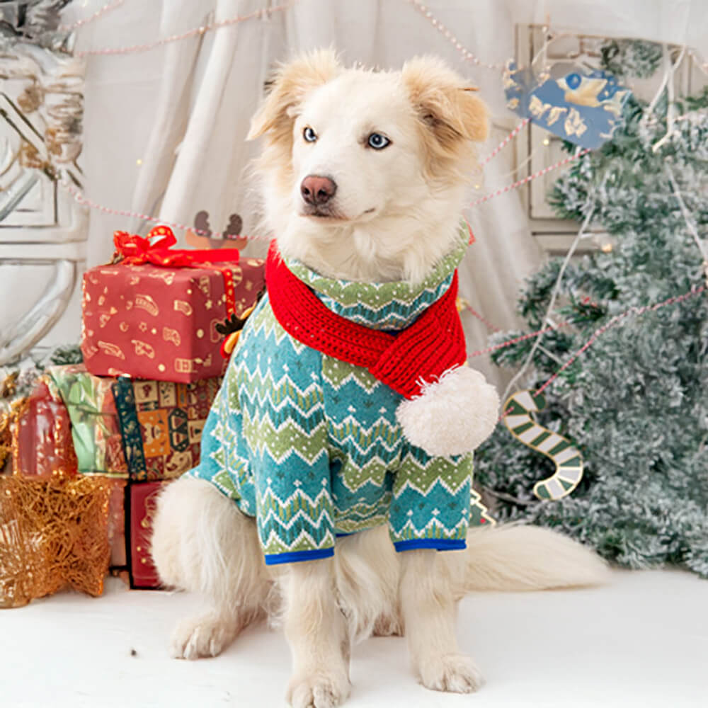 Festlicher gestrickter Hundepullover mit Weihnachtsmann- und Rentier-Design