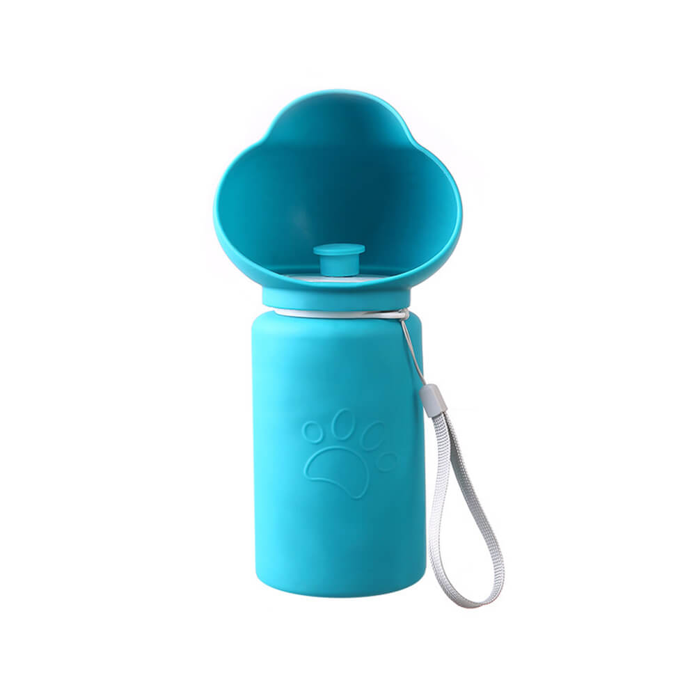 Bottiglia d'acqua per animali domestici in silicone morbido, pieghevole, portatile e sigillata per esterni.
