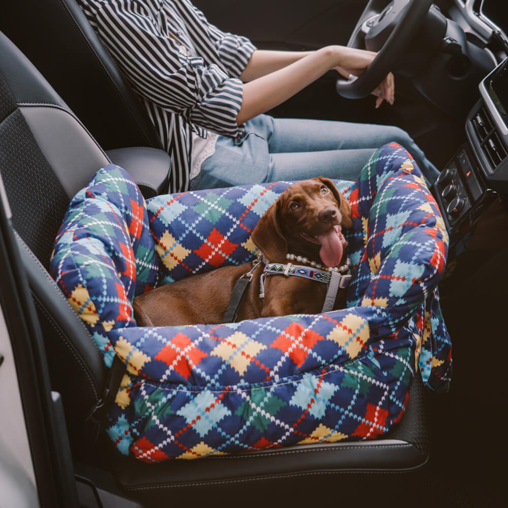 Seggiolino auto per cani con patchwork in denim vintage, supporto di sicurezza da viaggio