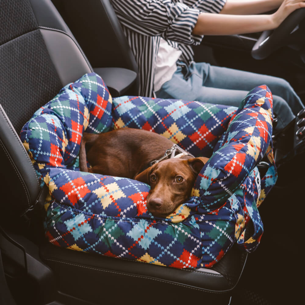 Seggiolino auto per cani con patchwork in denim vintage, supporto di sicurezza da viaggio