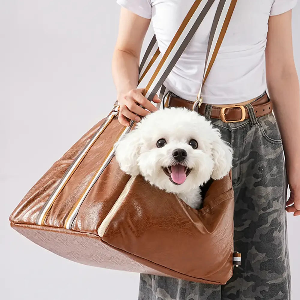 Seggiolino per auto e trasportino per animali domestici Deluxe in finta pelle con console centrale di sicurezza 3 in 1