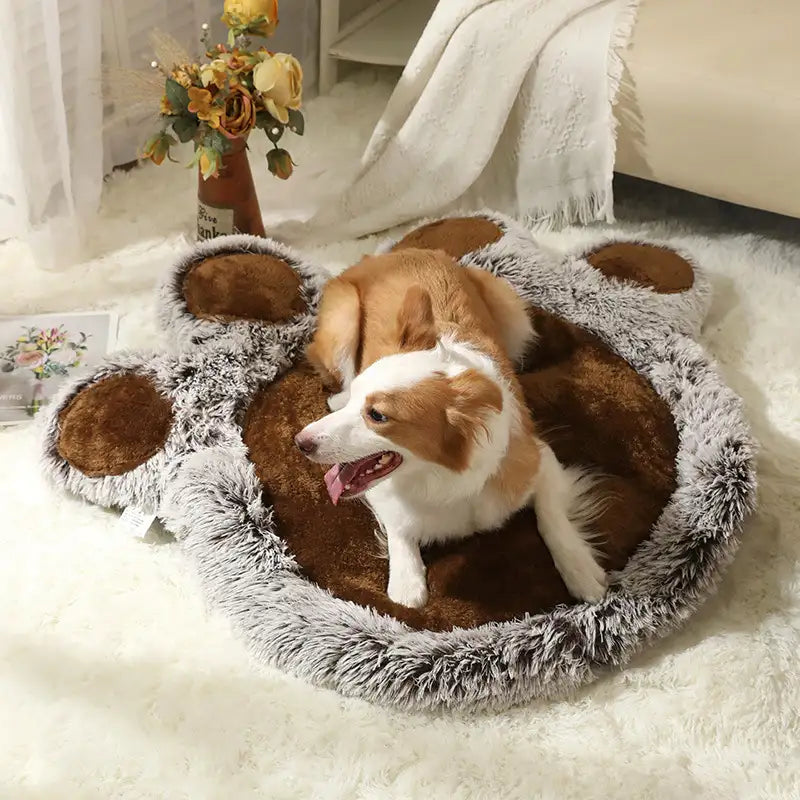 Tappetino per animali domestici grande e comodo in peluche a forma di zampa d'orso