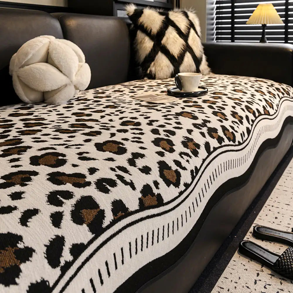 Cuscino per divano in chenille antiscivolo a forma irregolare per tutte le stagioni