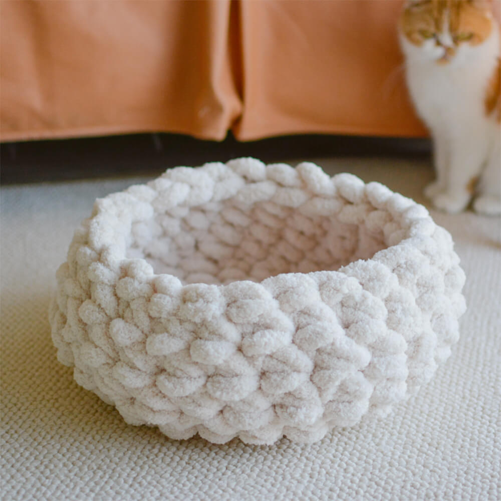 Letto rotondo per gatti intrecciato a mano, spesso, accogliente e traspirante