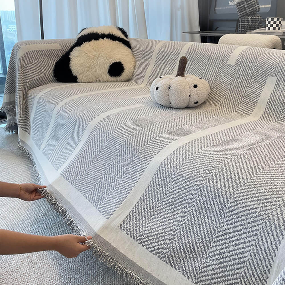 Copertura per divano in chenille frangiata con motivo a chevron