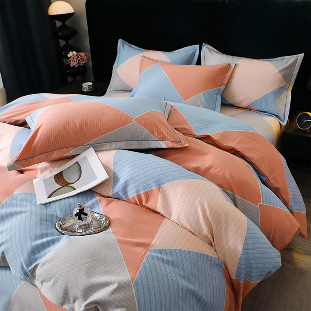 Modern Geometric Striped Design Bed Sheet Set