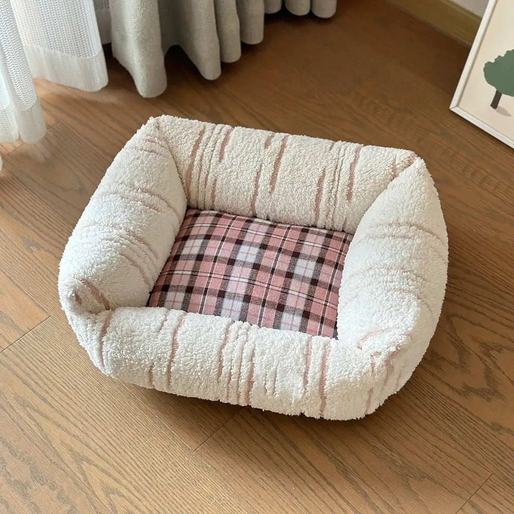 Letto per cani moderno a quadri, spesso e confortevole