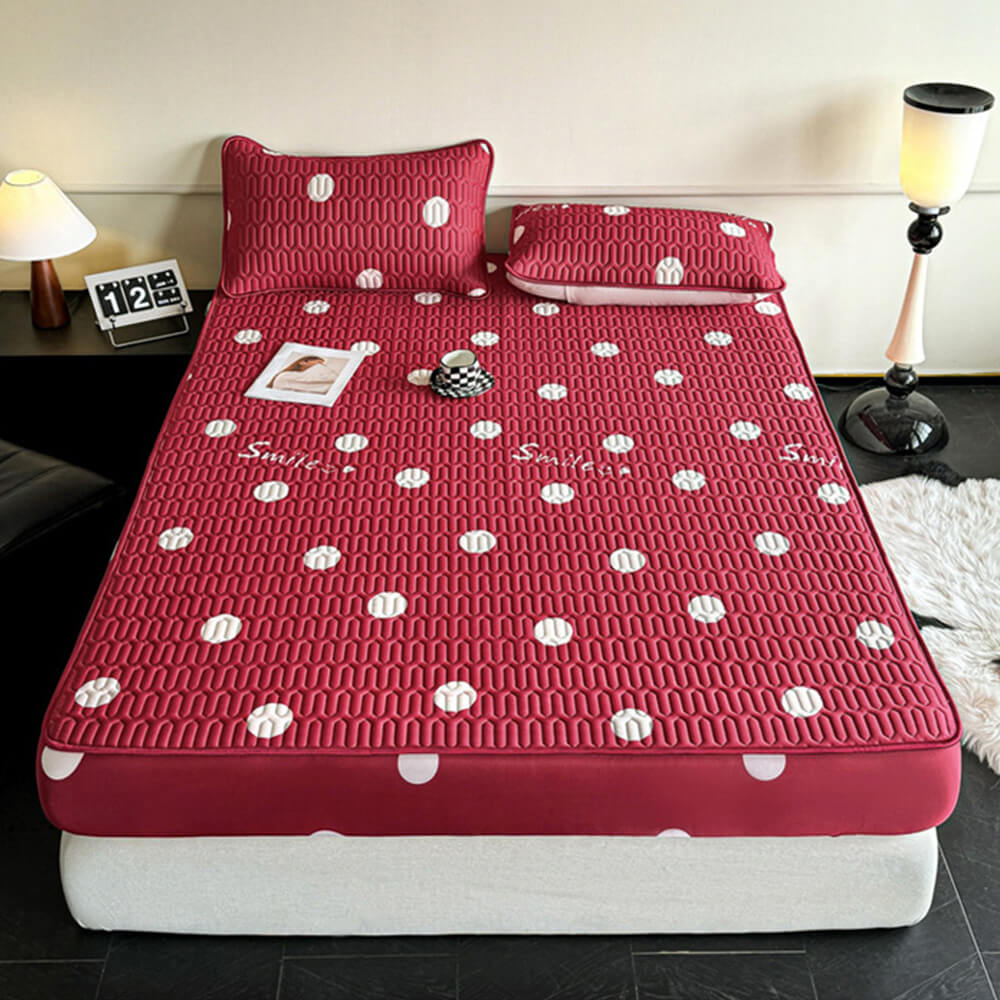 Polka Dot Cooling Latex Quilted Non-Slip Fitted Sheet Mattress Cover